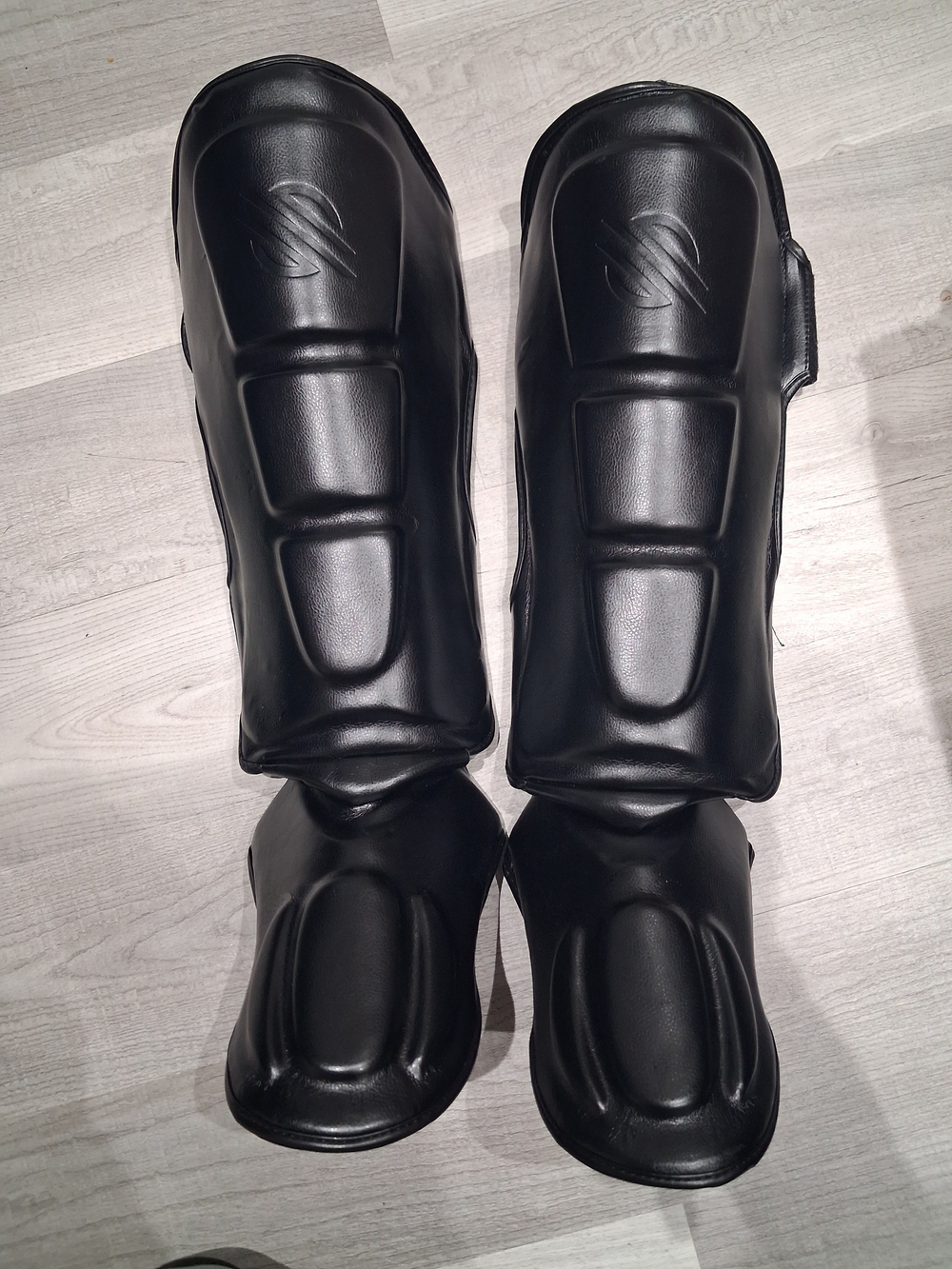 Sanbull Muy Thai Shin Guards Size Large
